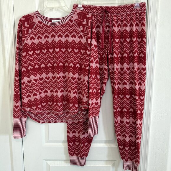 PJ Salvage Hearts Fair Isle Pajamas 2 PC Top & Joggers Peachy Red Size Large NEW - Picture 1 of 4